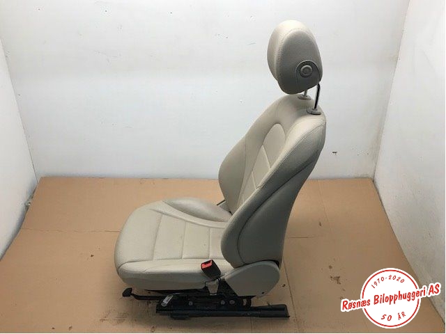 Sete sett til Mercedes C-Klasse 2014-2018 (Fase 1) (W205) (W205) (MERCEDES|)