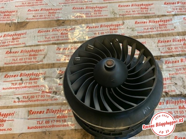 Varmeapparat motor til Mercedes C-Klasse 2014-2018 (Fase 1) (W205) (W205) (MERCEDES|0130309001|)