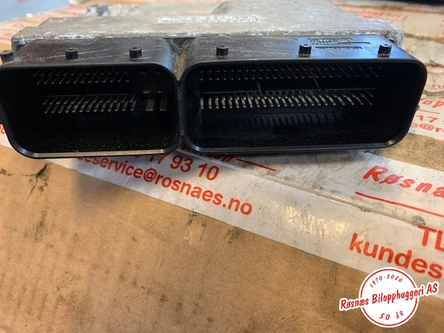 Styreenhet motor til Mercedes C-Klasse 2007-2011 (Fase 1) (W204) (W204) (MERCEDES|A2711502379|)