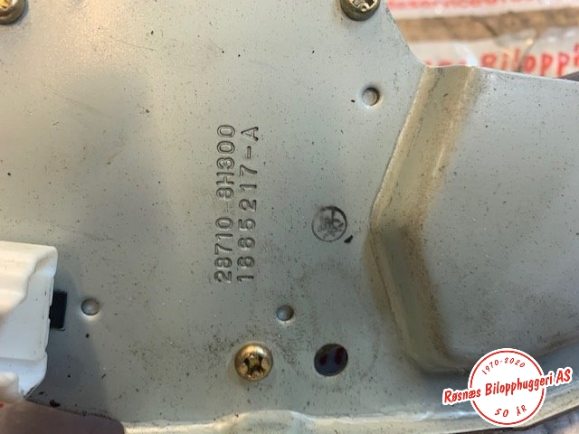 Viskermotor bakrute til Nissan X-Trail 2002-2007 (T30) (T30) (NISSAN|287108H300|)