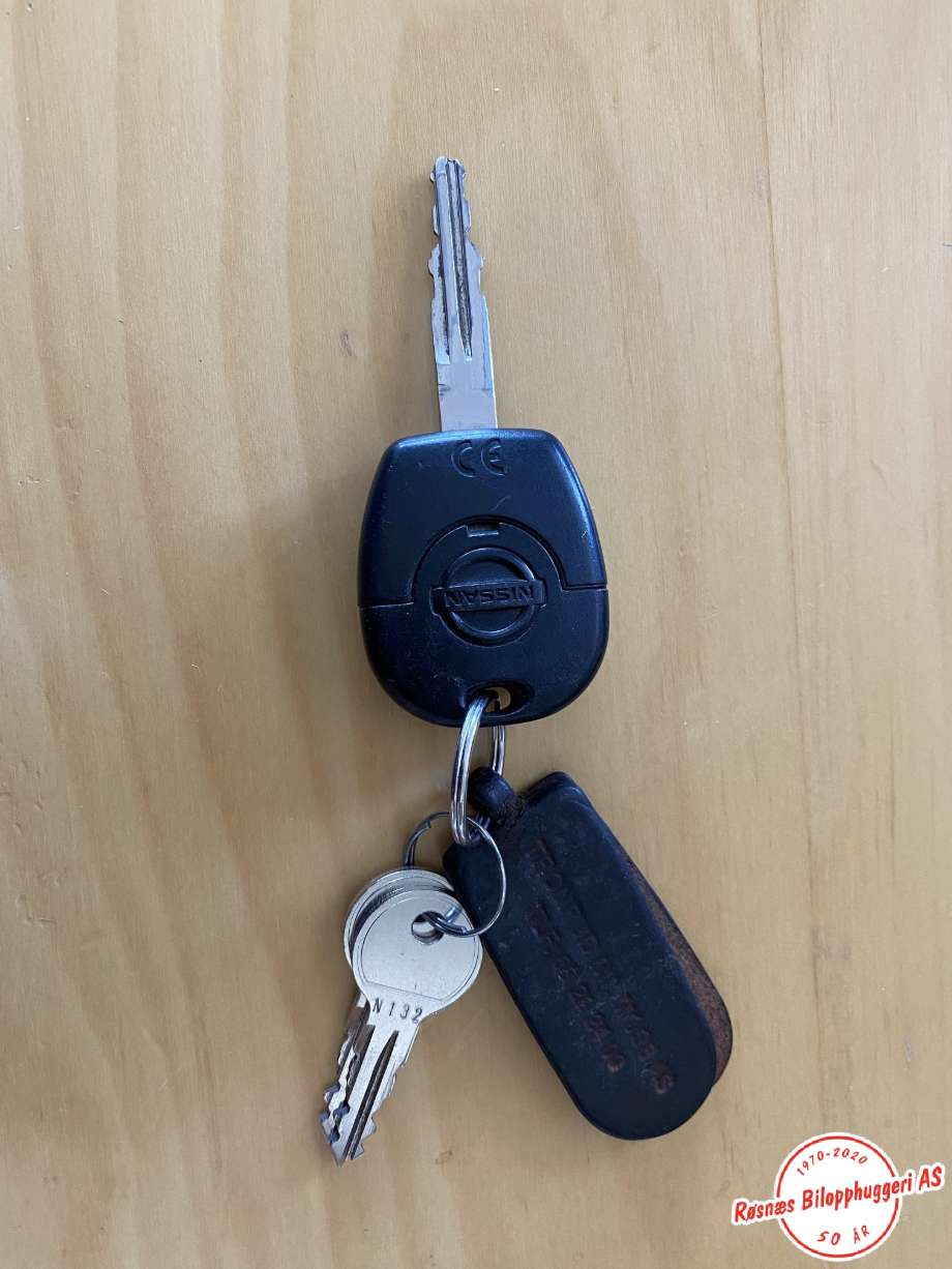Nøkkel til Nissan Primera 2002-2007 (P12) (P12) (NISSAN|)