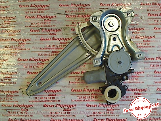 Ruteheis venstre bak til Toyota Avensis 2009-2015 (Type III, Fase 1)  (TOYOTA|69840-05130|)