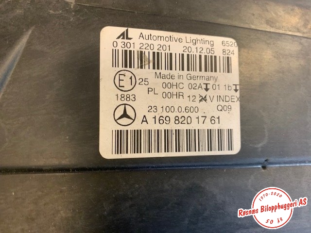 Frontlykt venstre halogen til Mercedes B-Klasse 2005-2008 (Fase 1) (W245) (W245) (MERCEDES|A1698201761|)