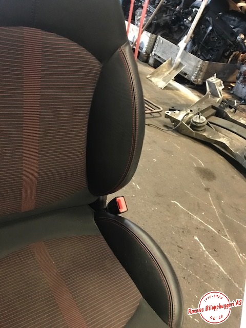 Sete foran høyre til Mini Countryman 2010-2016 (R60) (R60) (MINI|)