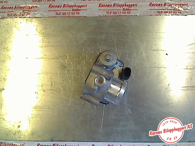 Spjeldhus til Ford Focus 2011-2014 (Type III, Fase 1)  (FORD|GM5B-9F991-FB|)