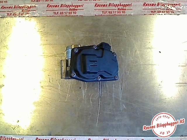 Spjeldhus til Ford Focus 2011-2014 (Type III, Fase 1)  (FORD|GM5B-9F991-FB|)