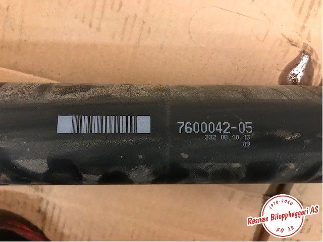 Mellomaksel til BMW 3-Serie 2012-2018 (F30/F31/F34) (F30/F31/F34) (BMW|7600042-05|26107600042|)