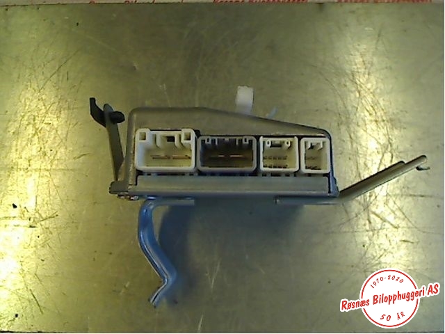 Styreenhet servo til Toyota Corolla 2002-2007  (TOYOTA|89650-02010|)