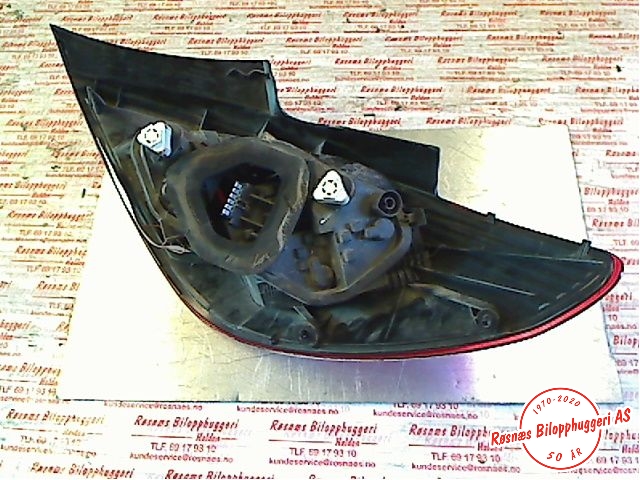 Baklykt venstre til Opel Corsa D 2006-2014  (OPEL|13188047|)