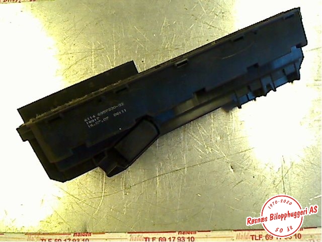 Sikringsboks til BMW 5-Serie 2003-2010 (E60/E61) (E60/E61) (BMW|6114 6957330-02|)