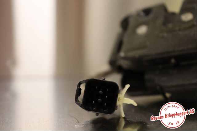 Låsekasse høyre foran til Hyundai Getz 2002-2009 (HYUNDAI|)