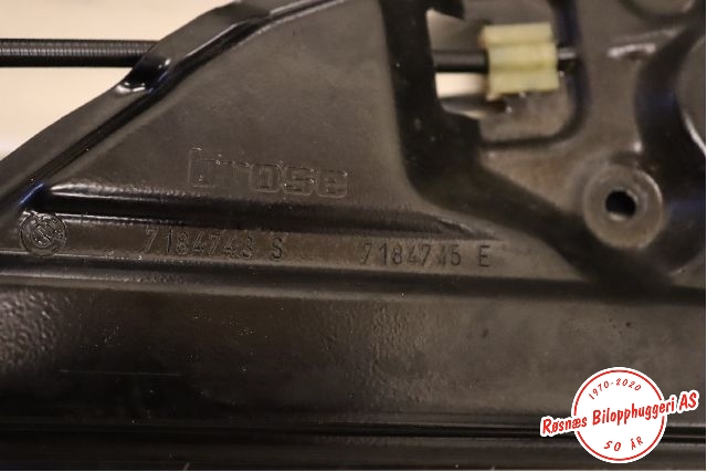Ruteheis til BMW 5-Serie 2003-2010 (E60/E61) (E60/E61) (BMW|97976-XXX|)