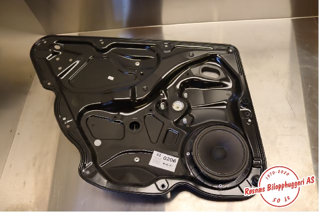 Ruteheis til VW Passat, 2011-2015 (B7) (B7) (VOLKSWAGEN|3AA839755)