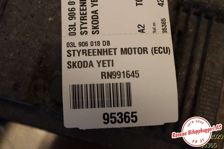 Styreenhet motor til Škoda Yeti 2009-2013 (Fase 1) (SKODA|03L 906 018 DB|)