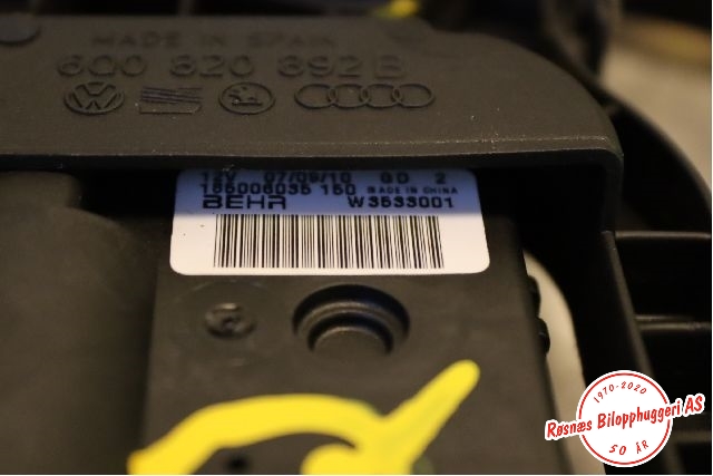 Diverse deler til Škoda Fabia 2010-2014 (Type II, Fase 2)  (SKODA|6Q0 820 892B|W3533001)