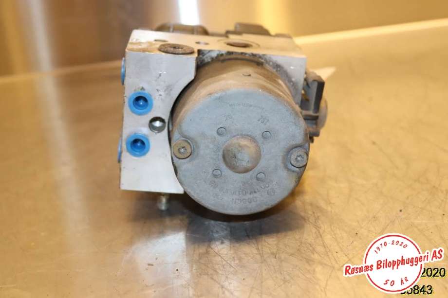 ABS sentral til VW Passat 1997-2000 (B5,3B) (B5,3B) (VOLKSWAGEN|8E0 614 111||0 265 216 411)