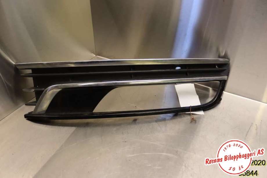 Diverse deler til VW Passat 2011-2015 (B7) (B7) (VOLKSWAGEN|3AA 853 666A|)