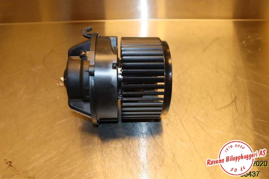 Varmeapparat motor til BMW i3 2013-2022  (BMW|64119297751|)