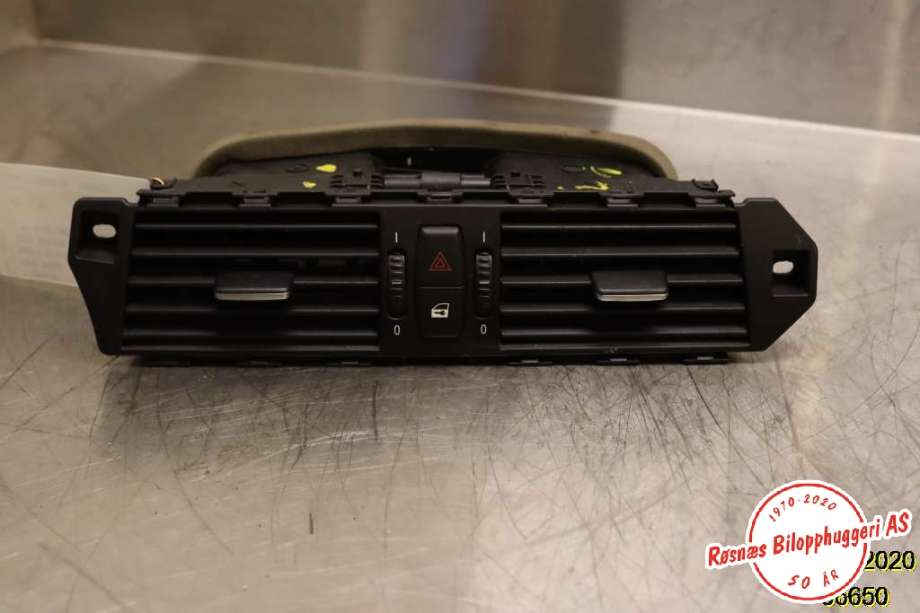 Innredning pakke til BMW 5-Serie, 2003-2010 (E60/E61) (E60/E61) (BMW|9112206 01)
