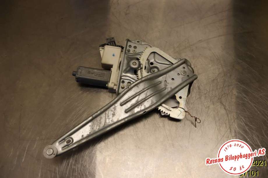 Ruteheis venstre til Toyota Avensis 2003-2008 (Type II)  (TOYOTA|69840-05100|)
