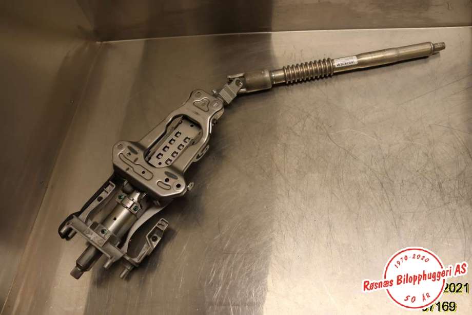 Rattaksel til BMW i3 2013-2022  (BMW|32306865576|32306865576AI08|7046.955.980)