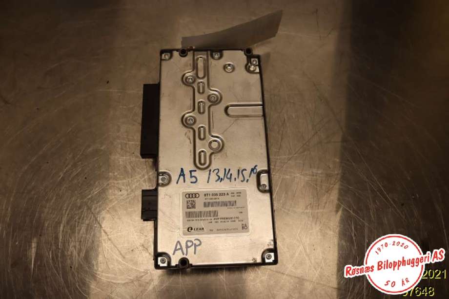 Bilstereo forsterker til Audi A4 2007-2014 (Type IV) (B8) (B8) (AUDI|8T0 035 223 A|)
