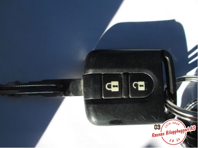 Nøkkel til Nissan Primera 2002-2007 (P12) (P12) (NISSAN|)