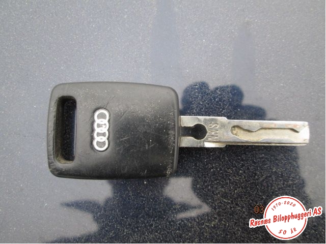 Nøkkel til Audi A4 1995-1999 (Type I, Fase 1) (B5) (B5) (AUDI|)
