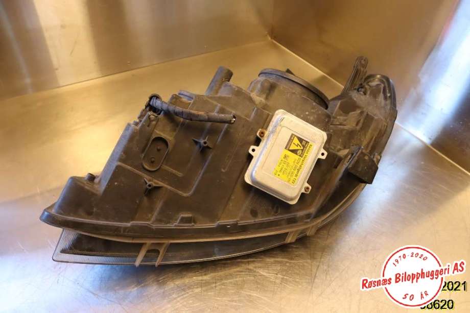 Frontlykt høyre halogen til Saab 9-3 2008-2011 (Type II, Fase 2) (SAAB|1EL 009 606-06|P12770144|)