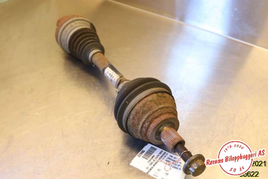 Drivaksel venstre foran til Audi A3, 2009-2012 (Type II, Fase 2)  (AUDI|1K0 407 271 JC)