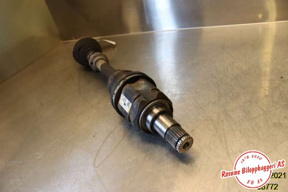 Drivaksel venstre foran til Toyota RAV4 2013-2015 (Type IV, Fase 1)  (TOYOTA|4022214 353493|)