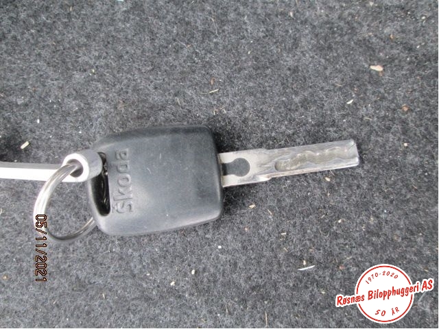 Nøkkel til Škoda Fabia 2000-2007 (Type I)  (SKODA|)
