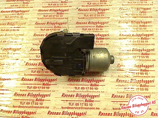 Viskermotor frontrute til Ford Focus 2011-2014 (Type III, Fase 1) (FORD|BM5117504AK|)