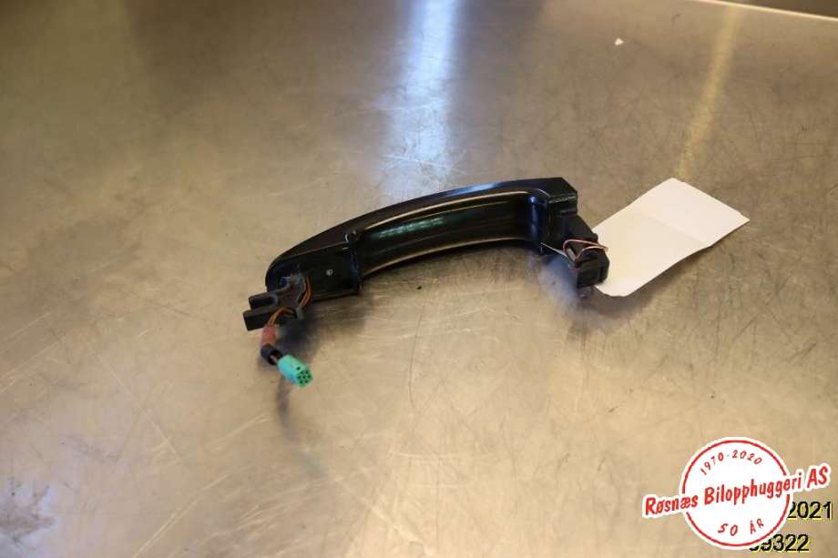 Dørhåndtak utv venstre foran til Ford Focus 2011-2014 (Type III, Fase 1)  (FORD||AM51226A40ABXWAA)