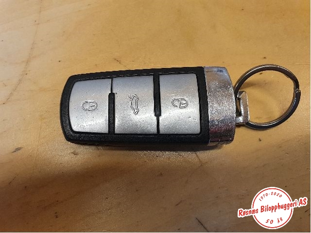 Nøkkel til VW Passat 2005-2010 (B6) (B6) (VOLKSWAGEN|)