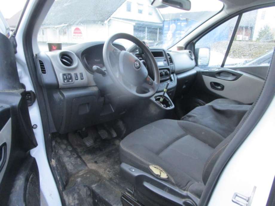Renault Trafic 2014-->> , Motorkode: R9M D4, Girkassekode: 
