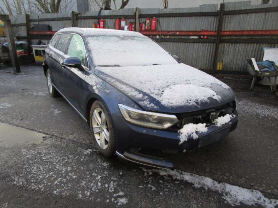 VW Passat 2015-2019 (Fase 1) (B8) (B8), Motorkode: CRL, Girkassekode: 