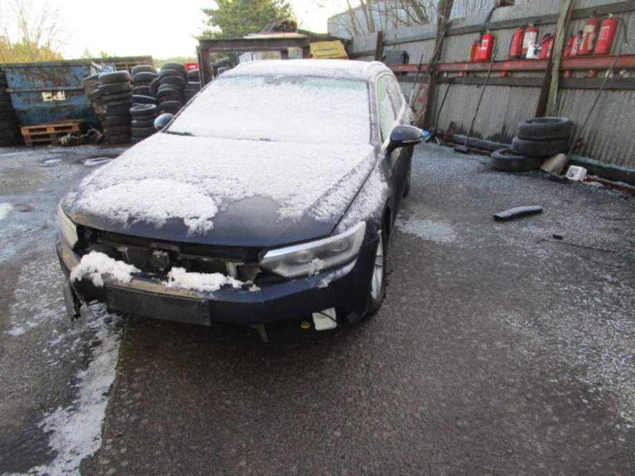 VW Passat 2015-2019 (Fase 1) (B8) (B8), Motorkode: CRL, Girkassekode: 