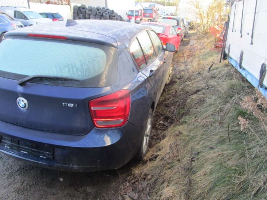 BMW 1-Serie 2011-2015 (Fase 1) (F20/F21) (F20/F21), Motorkode: N13B16A, Girkassekode: 