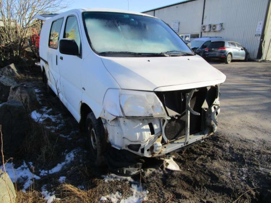 Toyota Hiace 2007-2012 (Fase 3) , Motorkode: 2KD-FTV, Girkassekode: 
