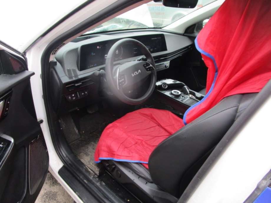 Kia EV6 2021-->> , Motorkode: EM17, Girkassekode: 