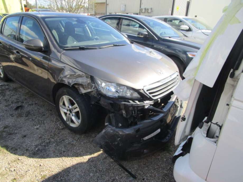 Peugeot 308 2013-2021 (Type II) , Motorkode: 9H05, Girkassekode: 