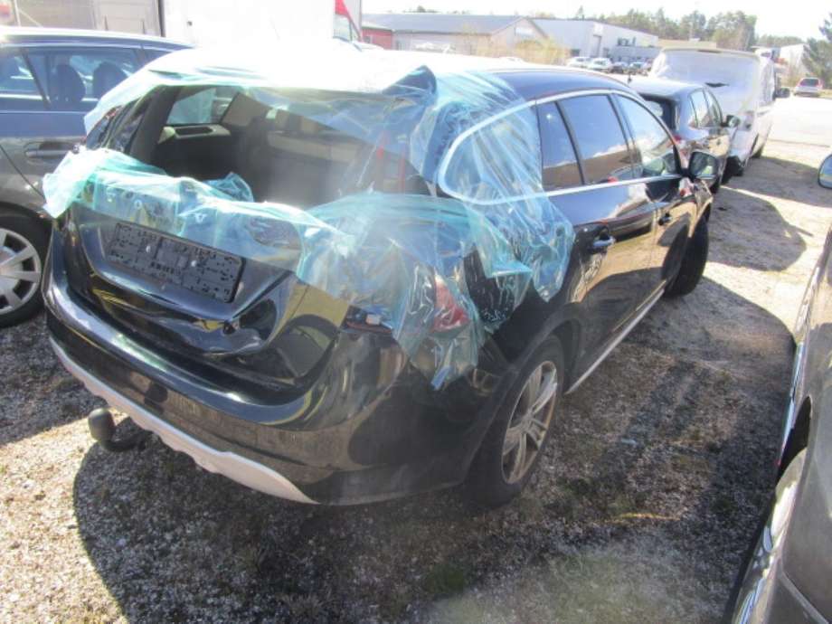 Volvo V60 2010-2013 (Type I, Fase 1) , Motorkode: D4162T, Girkassekode: 