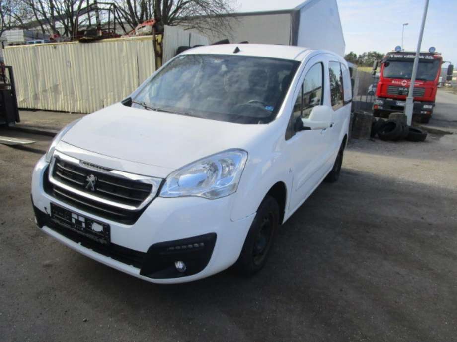 Peugeot Partner 2015-2019 (Type II, Fase 2) , Motorkode: Y51, Girkassekode: 