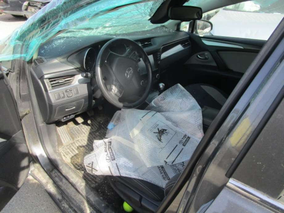 Toyota Avensis 2015-2019 (Type III, Fase 2) , Motorkode: 1WW, Girkassekode: 