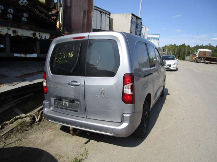 Peugeot Partner 2019-->> (Type III) , Motorkode: YH01, Girkassekode: 