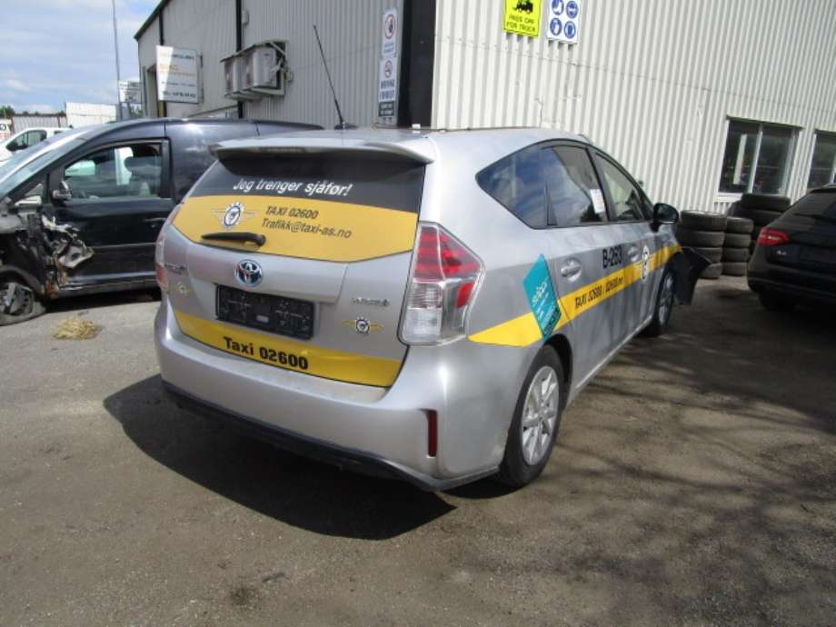 Toyota Prius +7 2012-2020 (Type III) (stasjonsvogn) (stasjonsvogn), Motorkode: 2ZR-FXE|5JM, Girkassekode: 