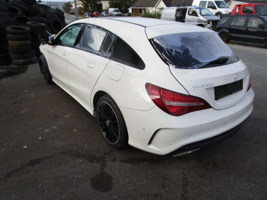 Mercedes CLA 2013-2019 (C117) (C117), Motorkode: 270910, Girkassekode: 