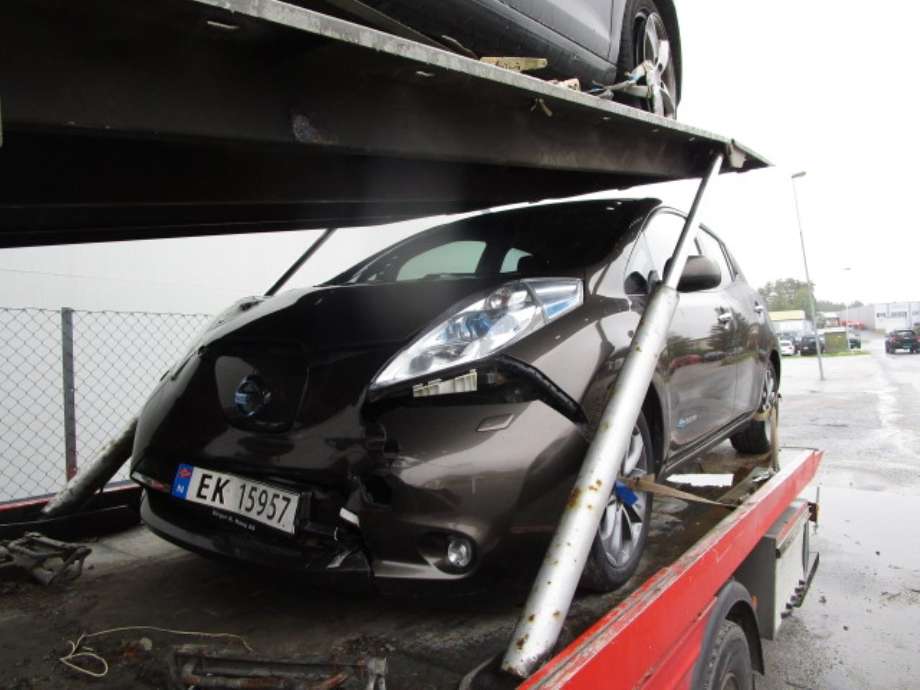 Nissan Leaf 2011-2017 (Type I) , Motorkode: EM57, Girkassekode: 
