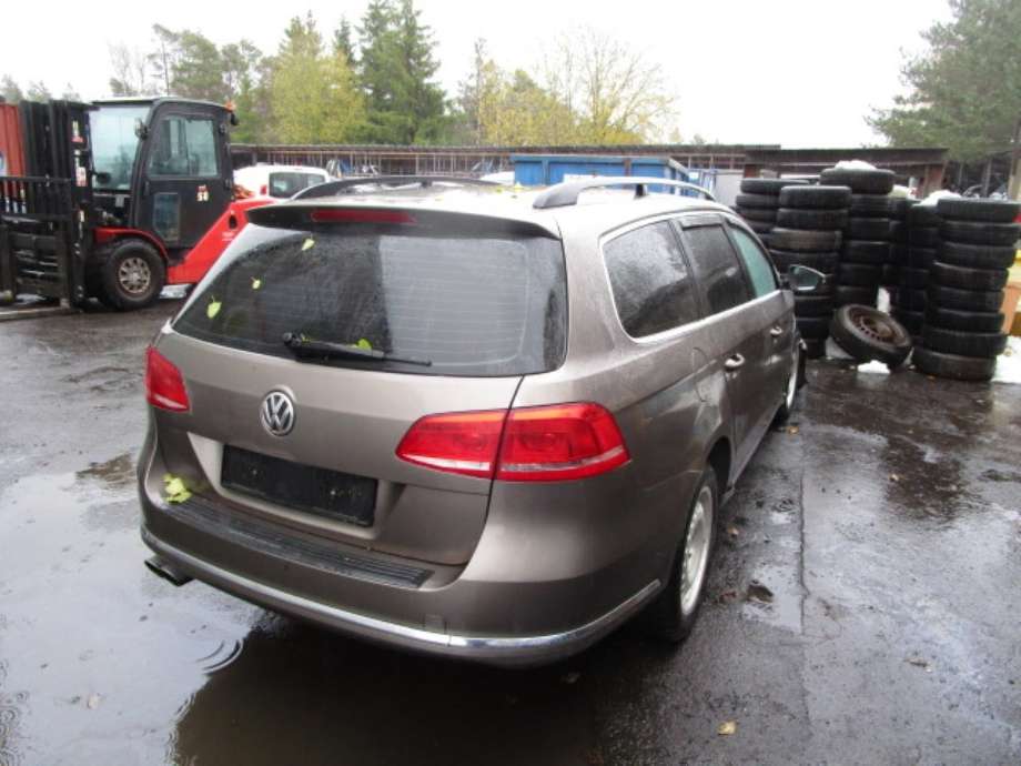 VW Passat 2011-2015 (B7) (B7), Motorkode: CFF, Girkassekode: 